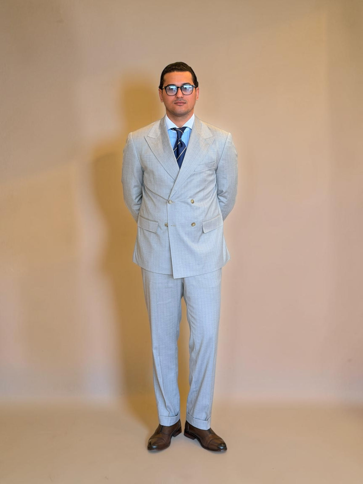 Pinstripe Double-Breasted suit - Beige