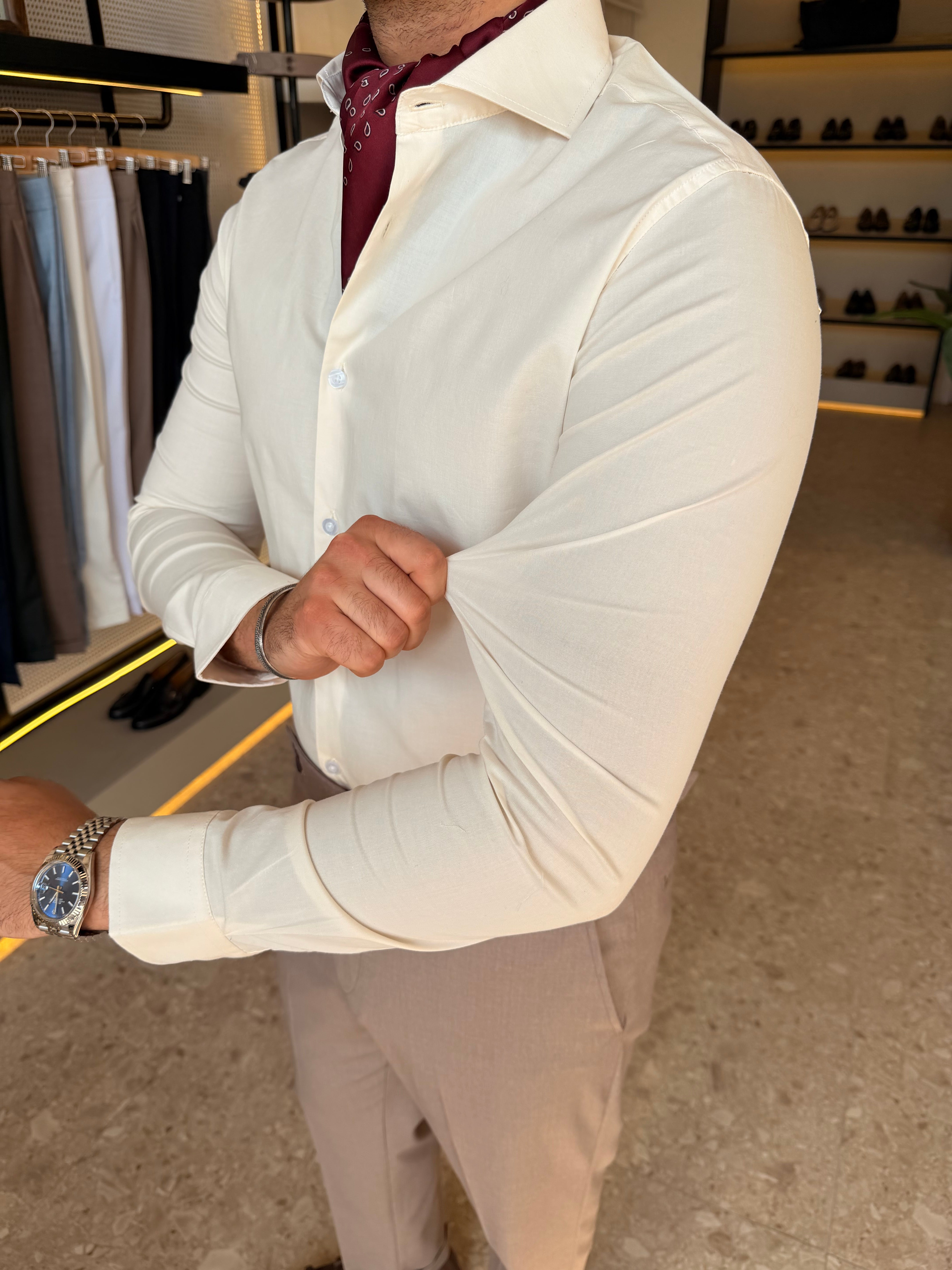 Cotton Lycra spread shirt - off white