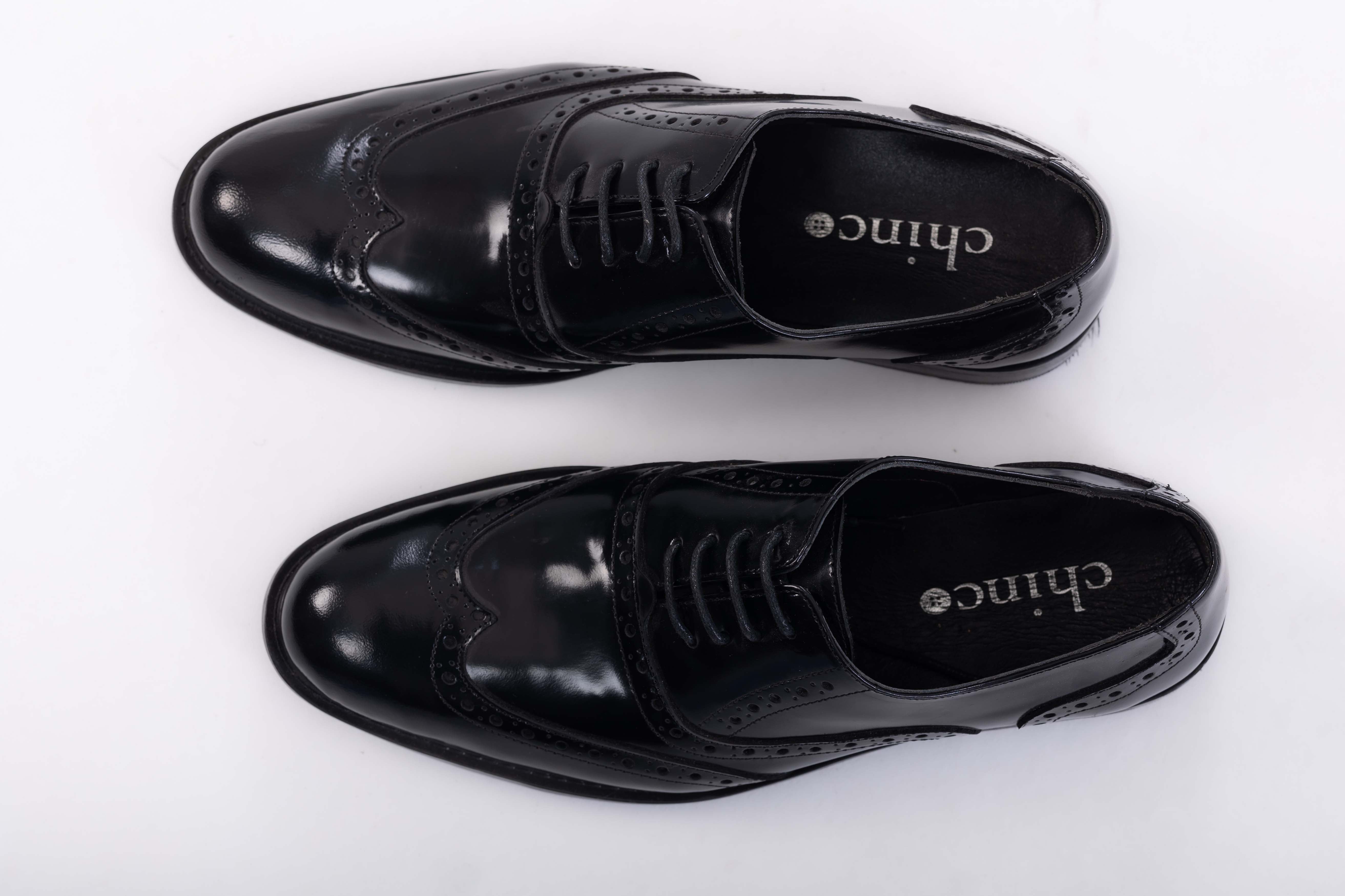 wedding shoes-black brouge