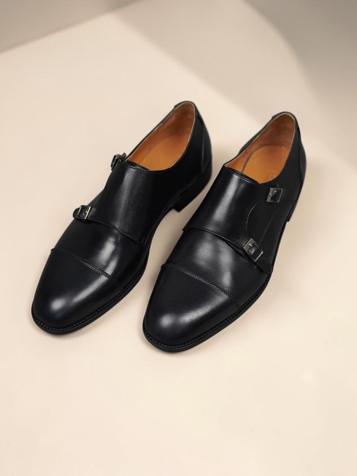 double monk-Black