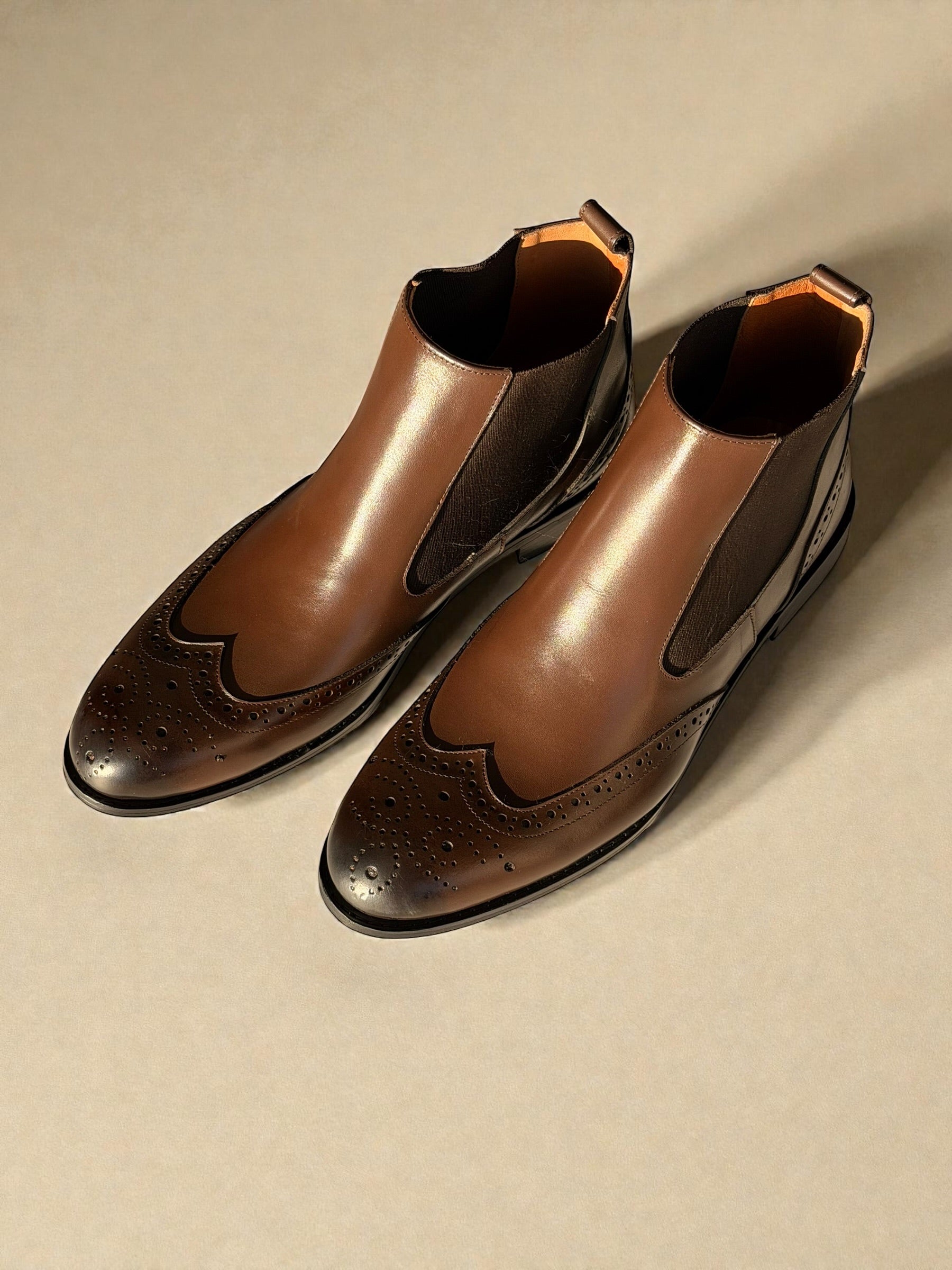 brouge chelsea boots- Brown