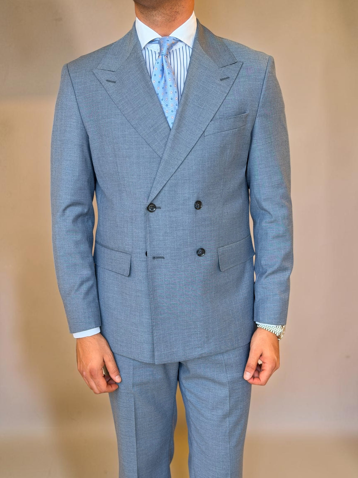 Pinstripe Double-Breasted suit - Baby blue