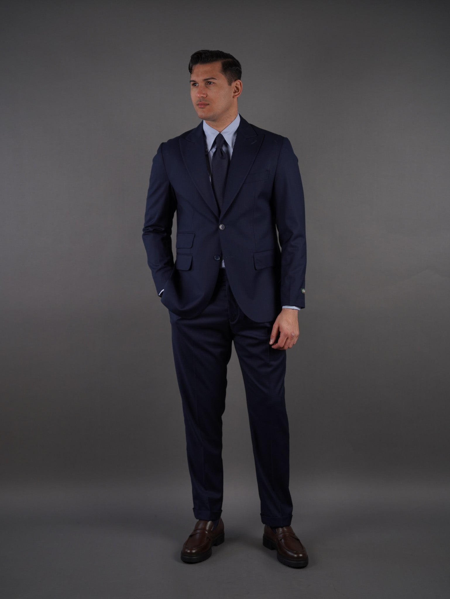"Slim fit suit with two pockets - NAVY