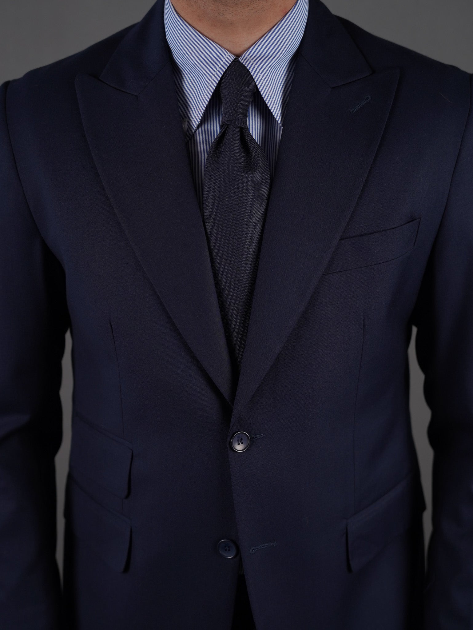 "Slim fit suit with two pockets - NAVY