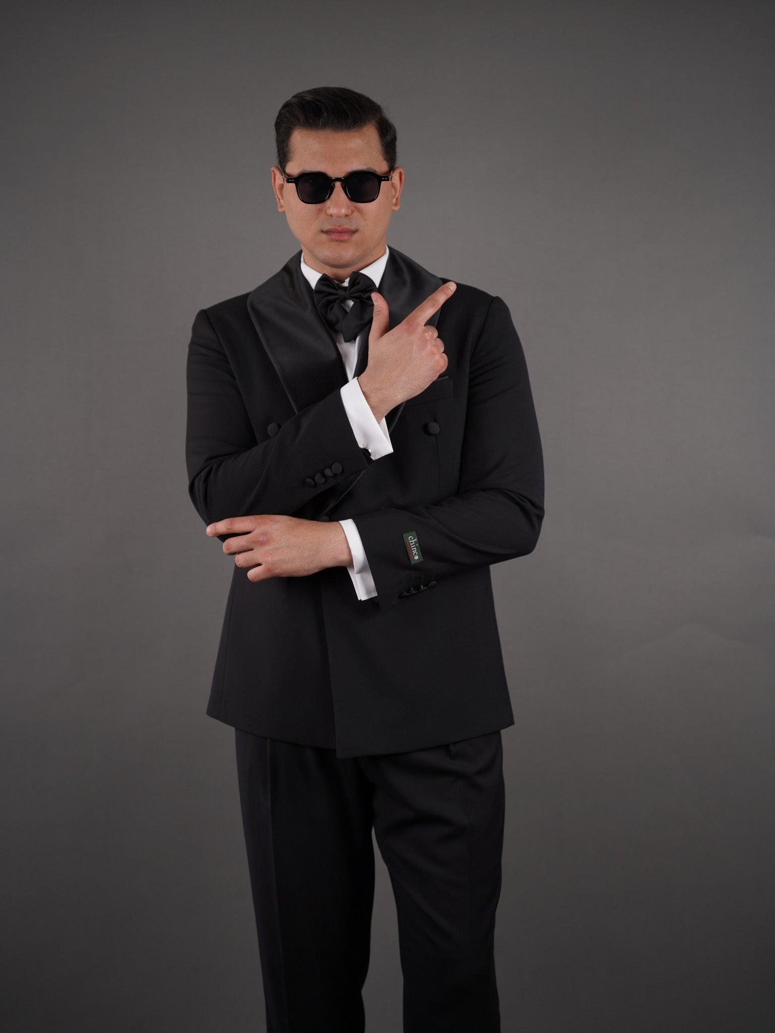 Double-Breasted Wide Shawl Collar Blazer - Black