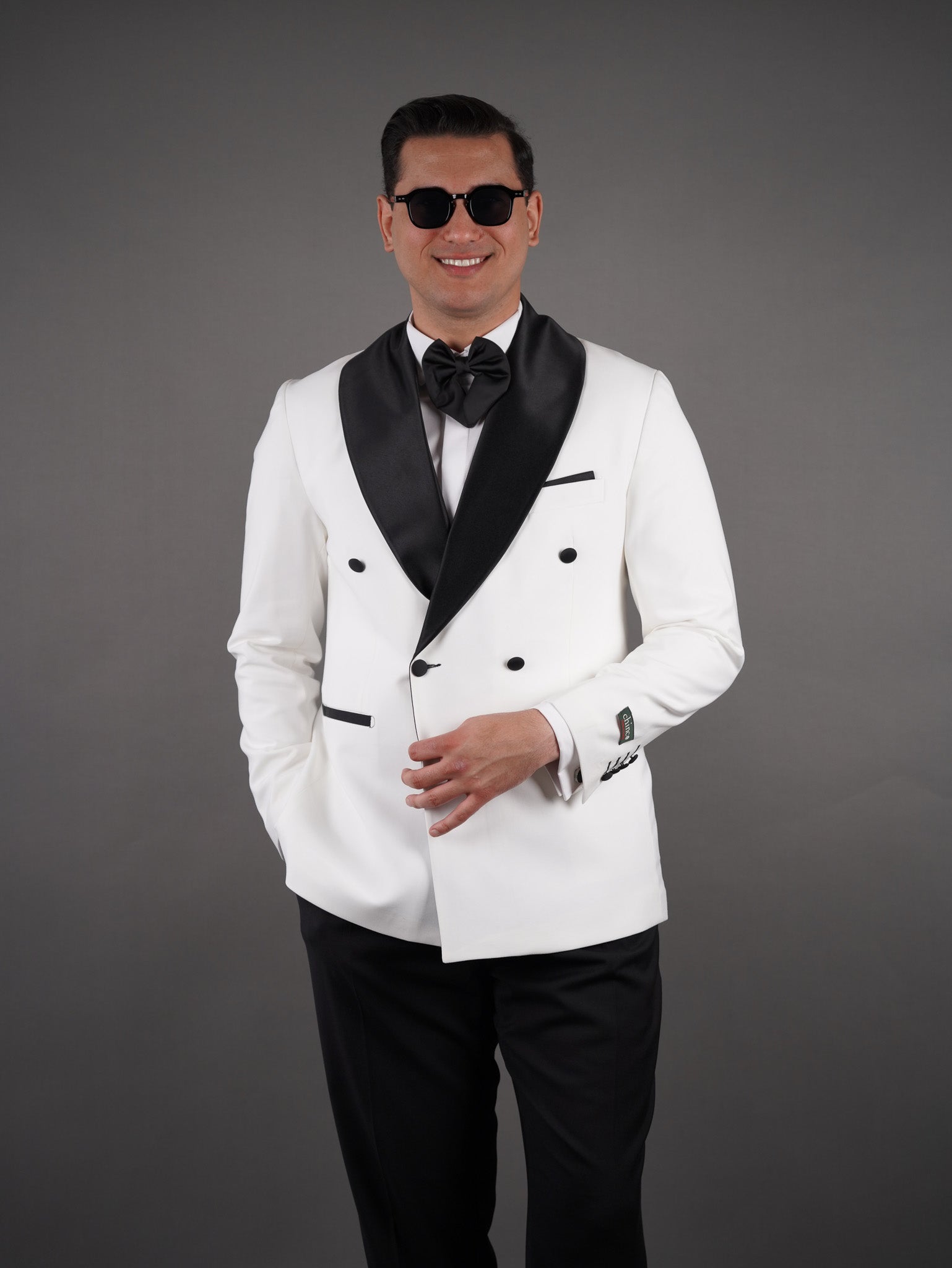 Double-Breasted Wide Shawl Collar Blazer - Off white