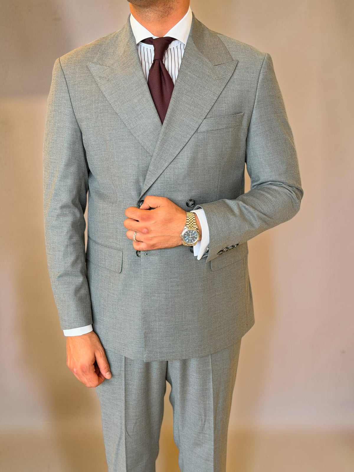 Pinstripe Double-Breasted suit - Gray