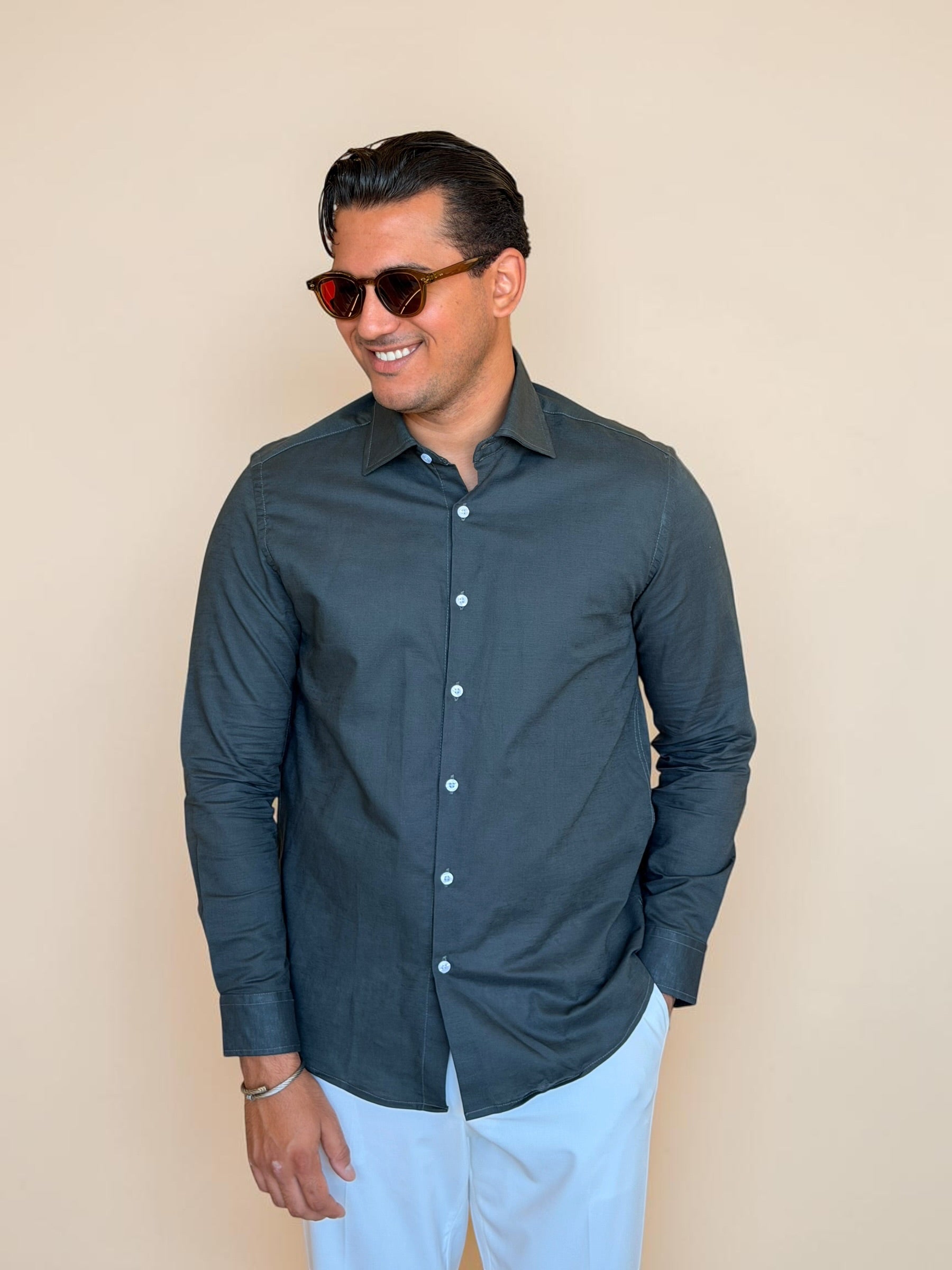 Spread collar pure linen chemise- Olive