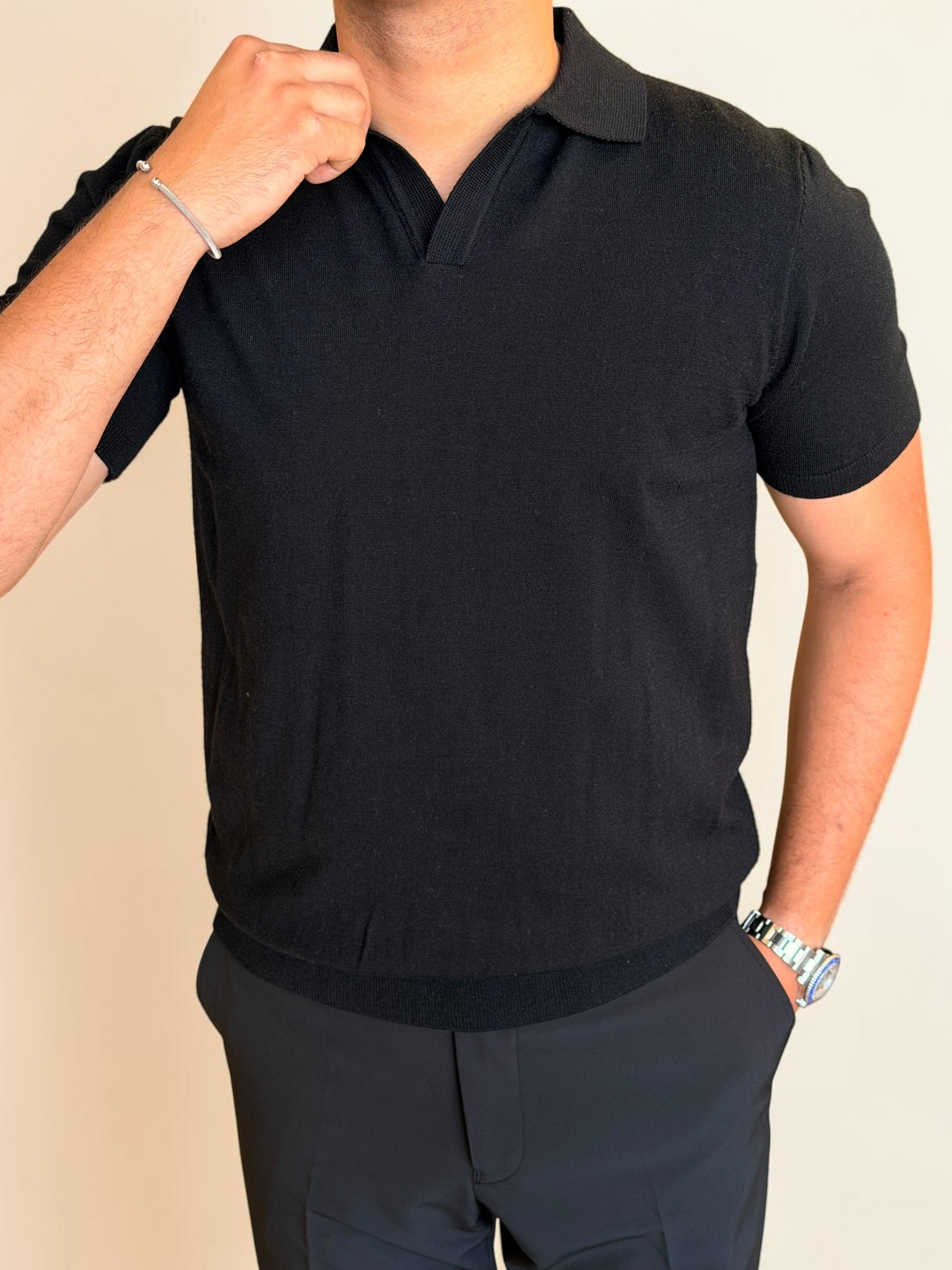 Polo-V knitwear - Black