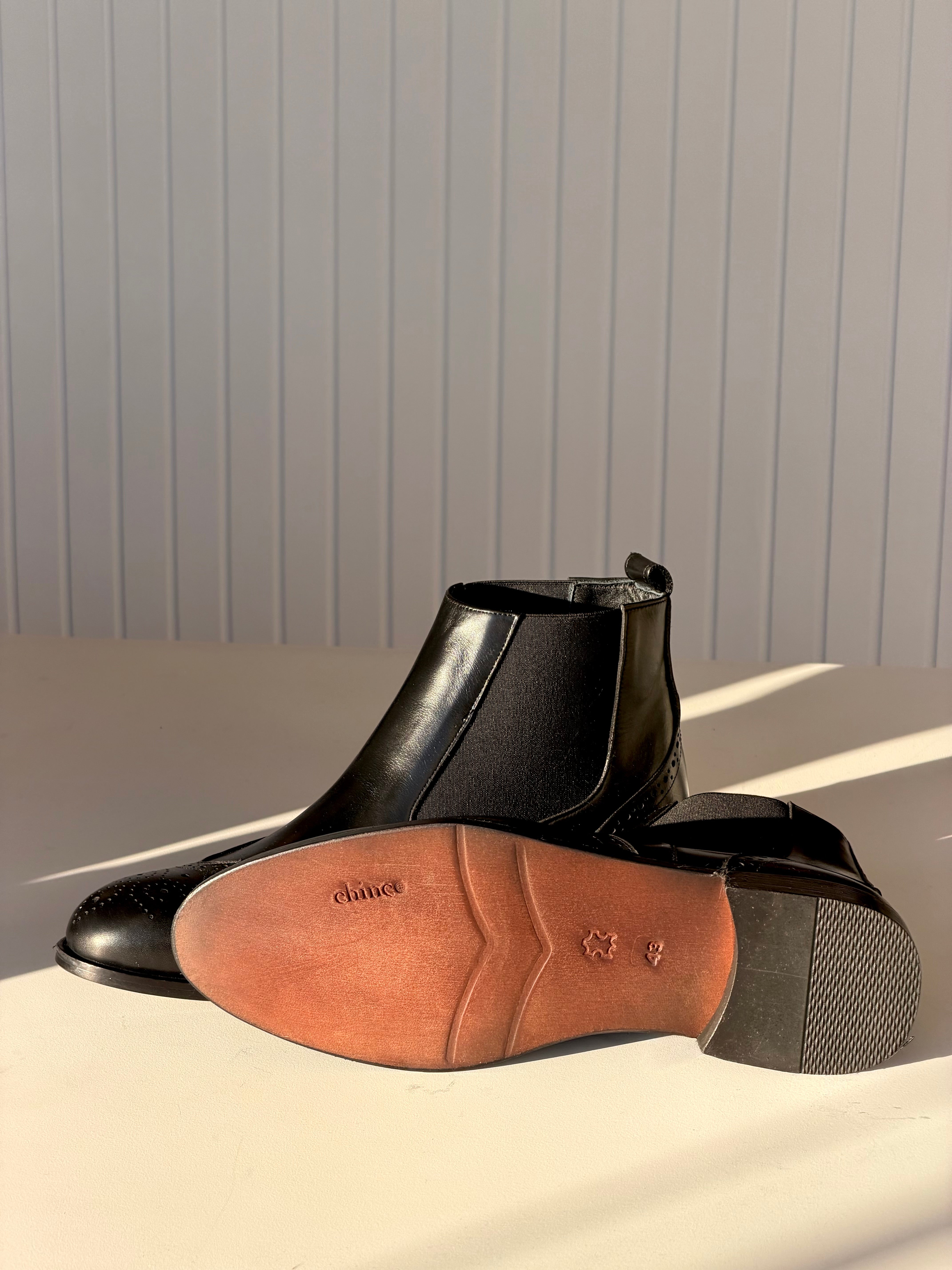 brouge chelsea boots-Black