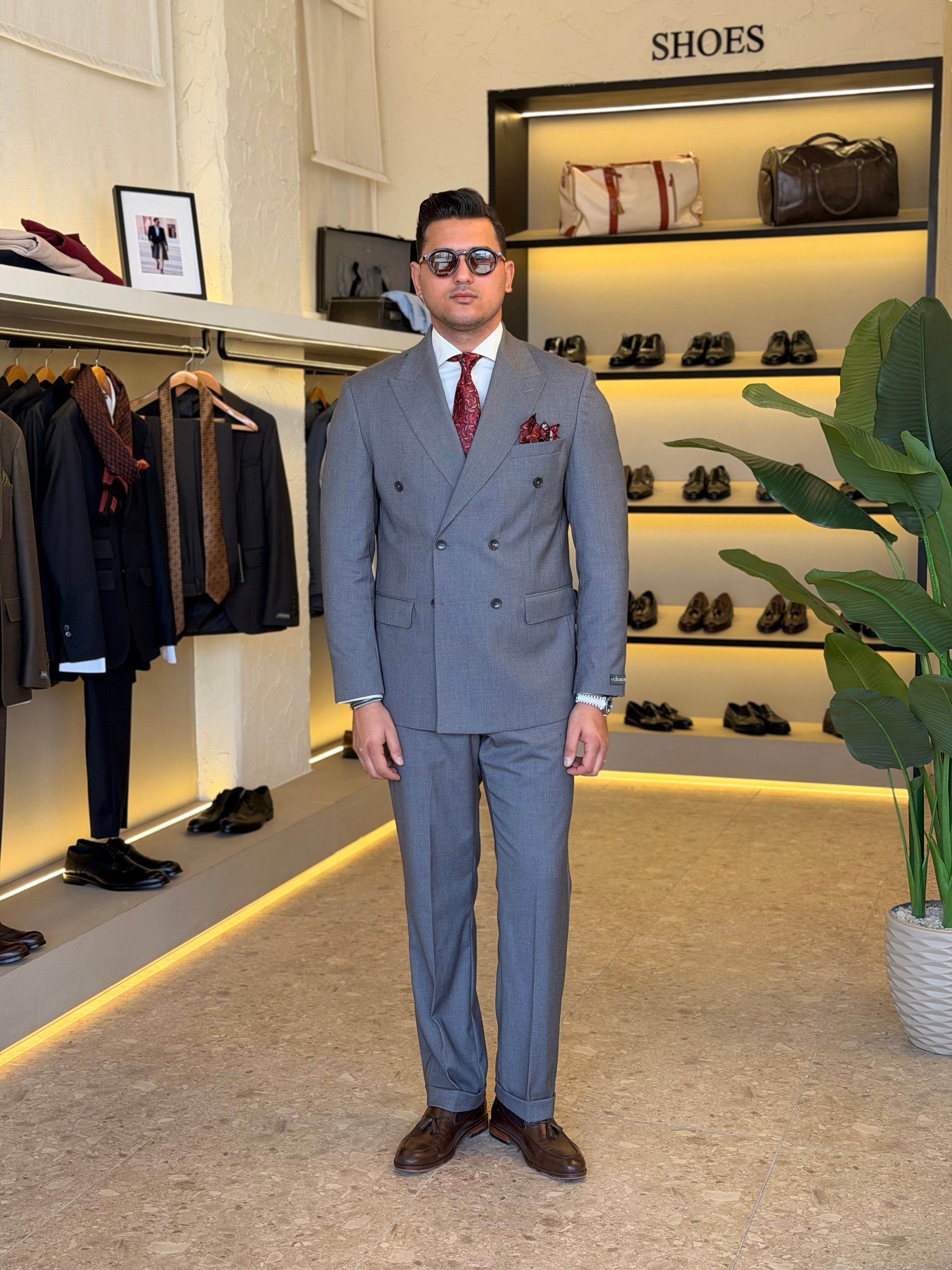 Double breasted suit - Mid Gray