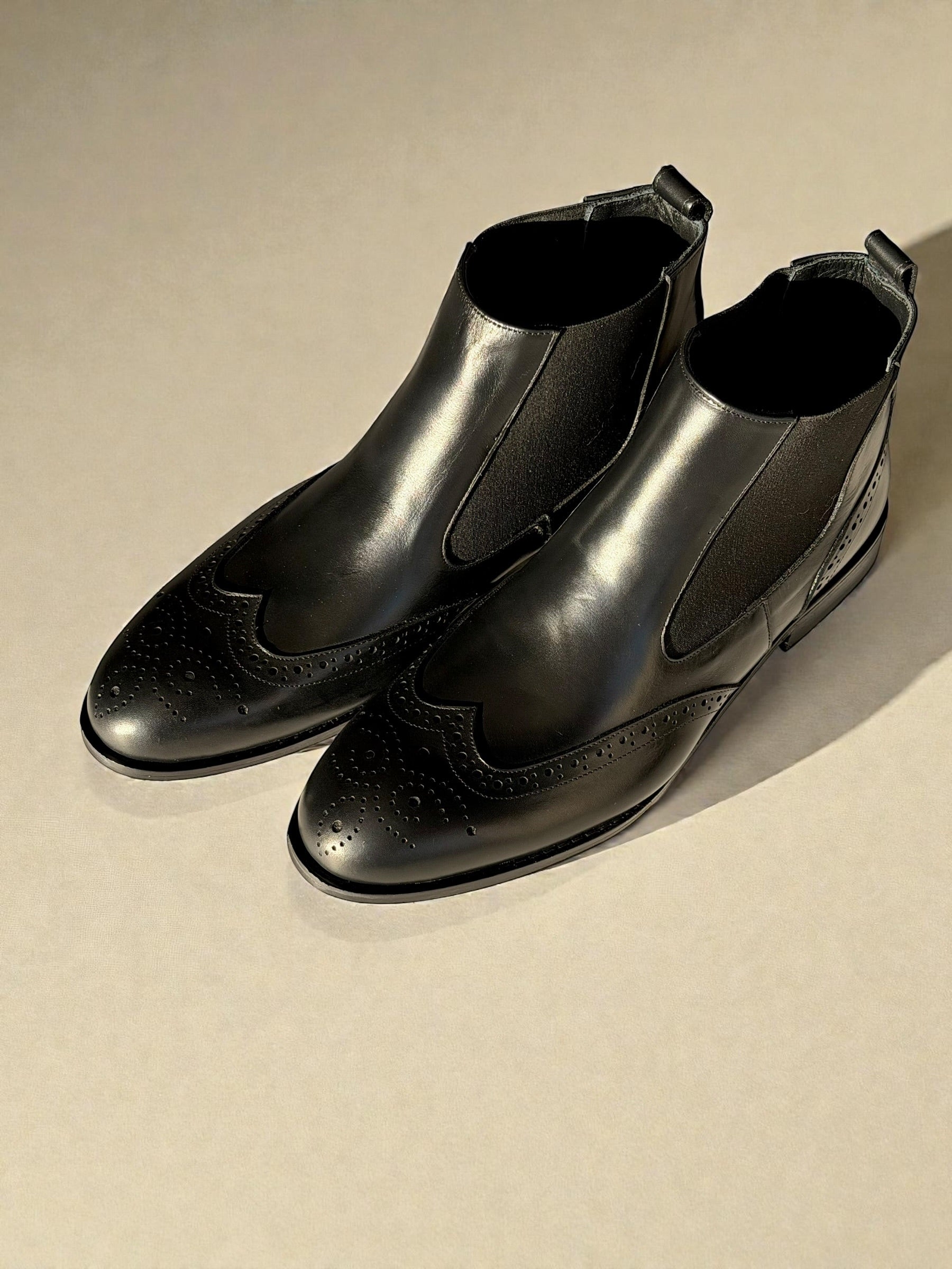 brouge chelsea boots-Black