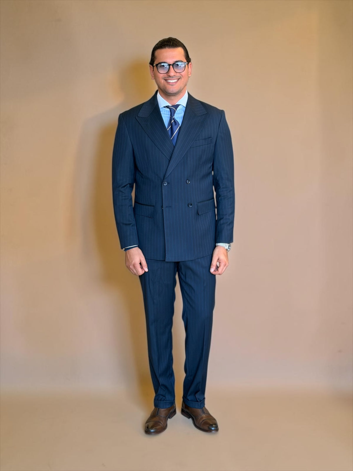 Pinstripe Double-Breasted suit - Navy