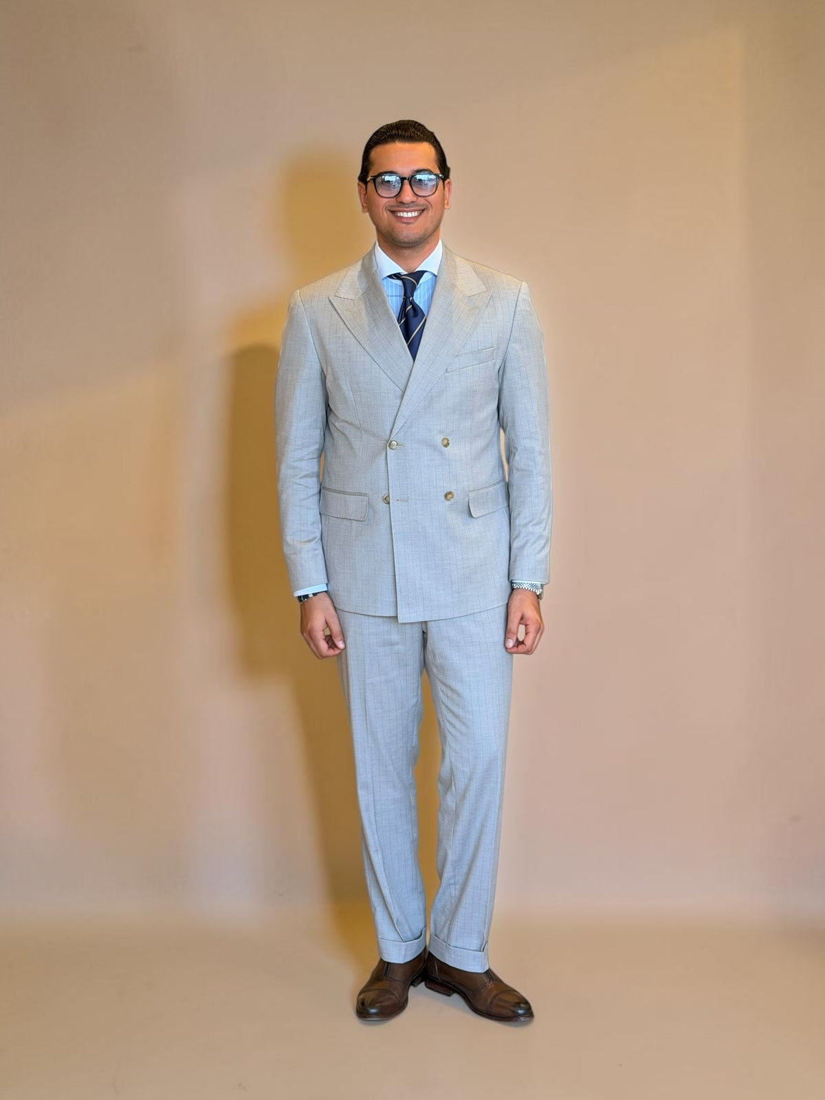 Pinstripe Double-Breasted suit - Beige