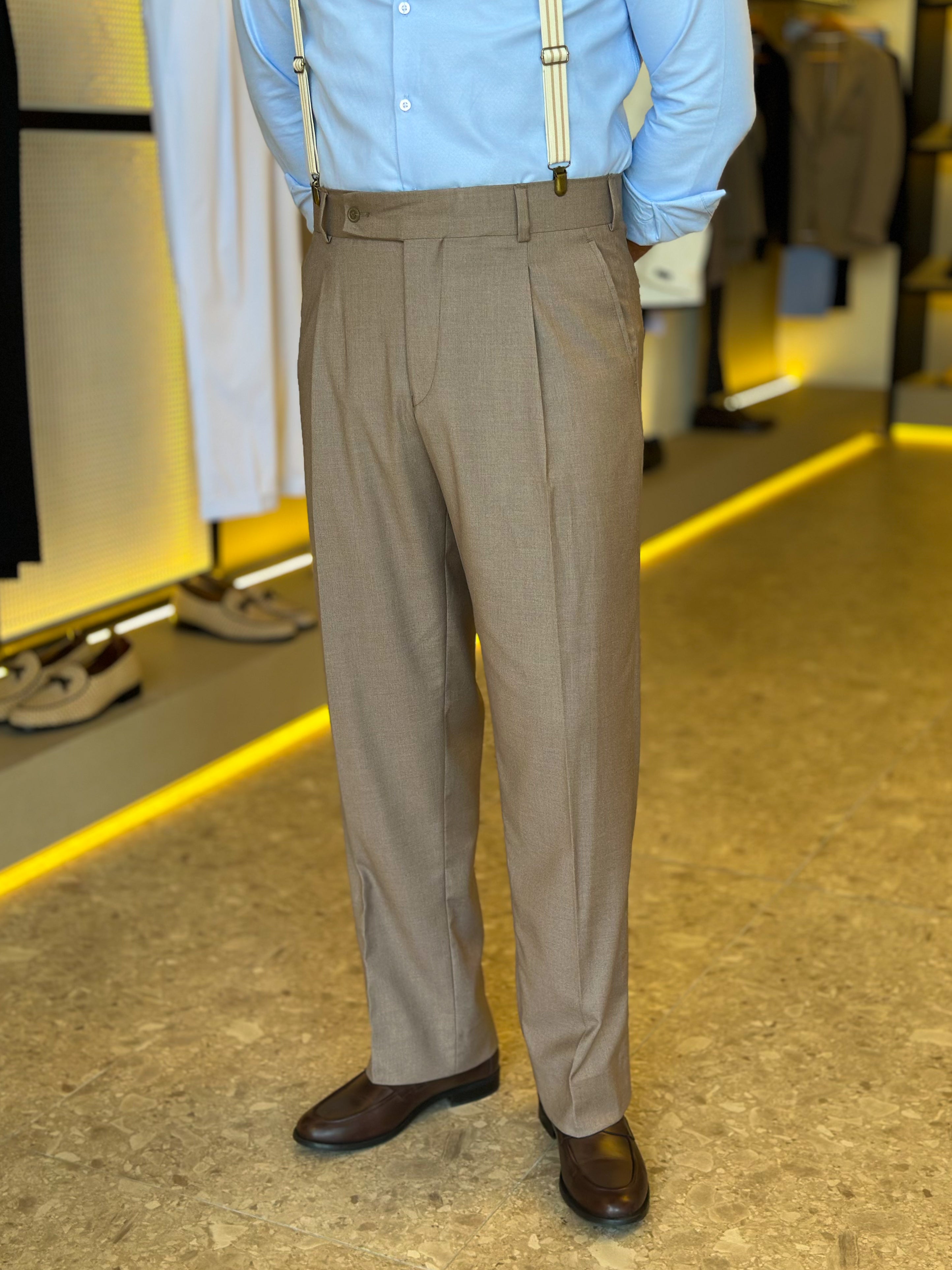 Relaxed fit trousers - cacao