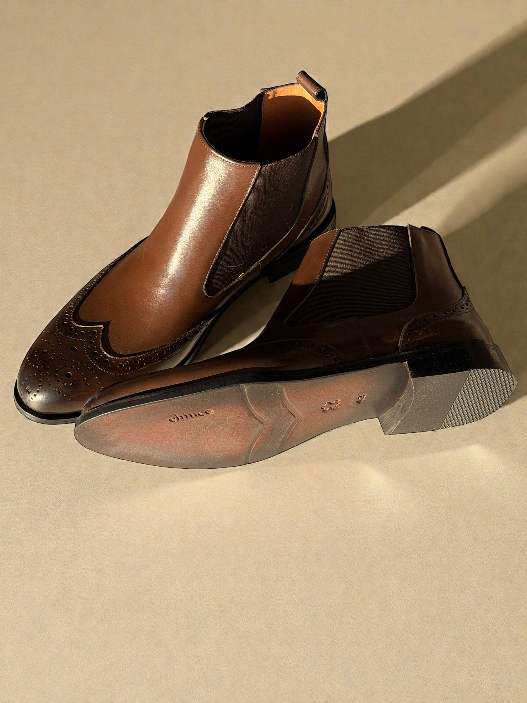 brouge chelsea boots- Brown