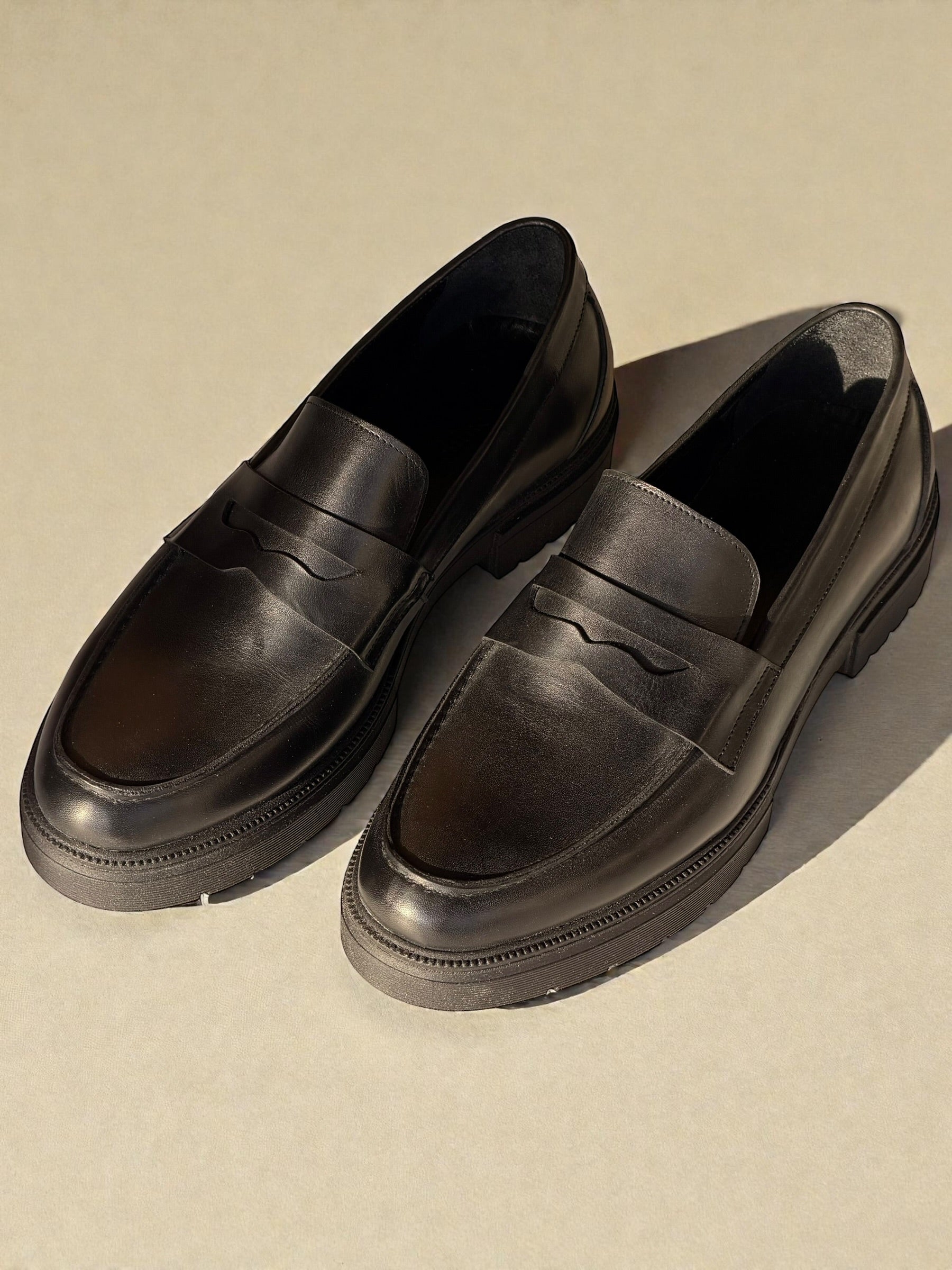 Chunky loafer-Black