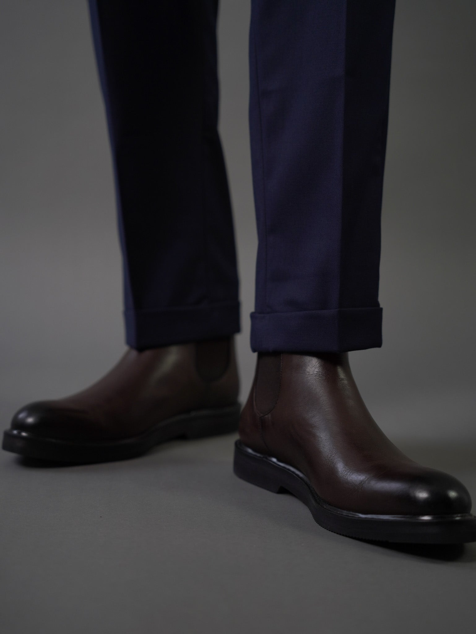 Hook two side Gurkha trousers	- navy