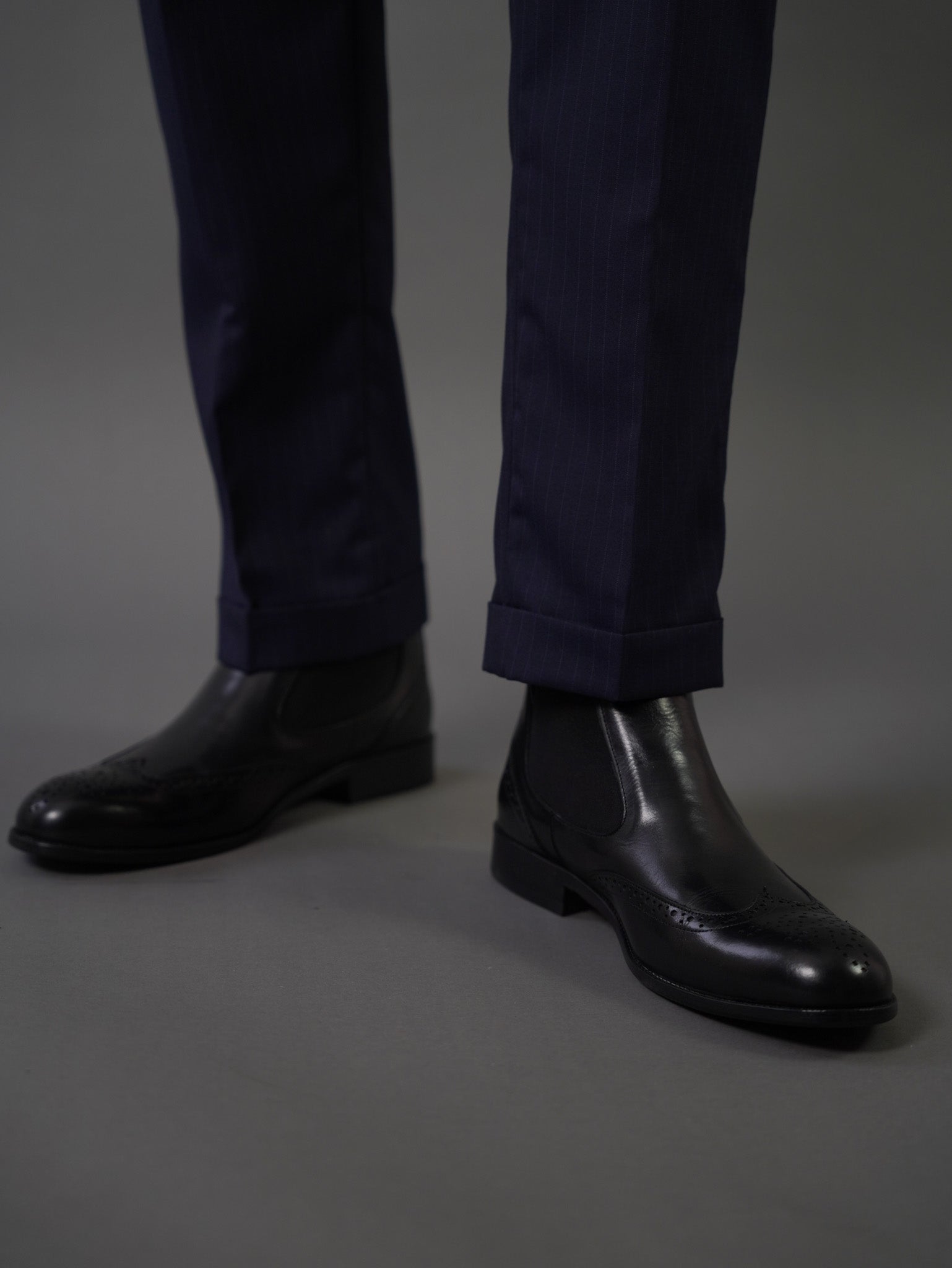 Hook two side Gurkha trousers	-  navy S