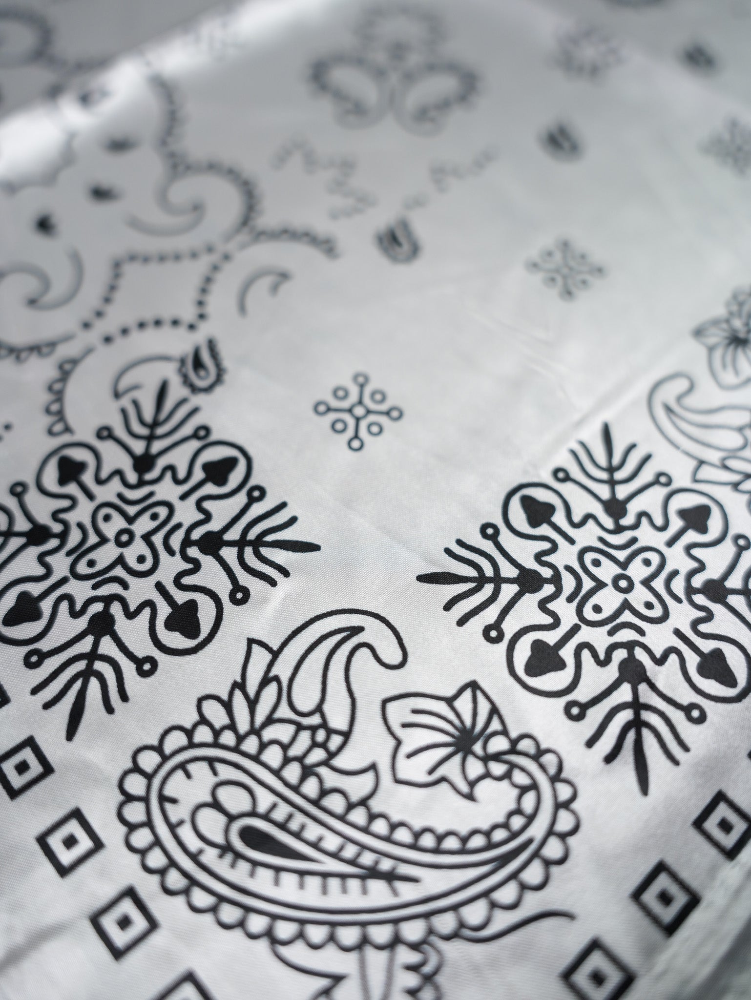 Neck Scarf silk 60*60 cm