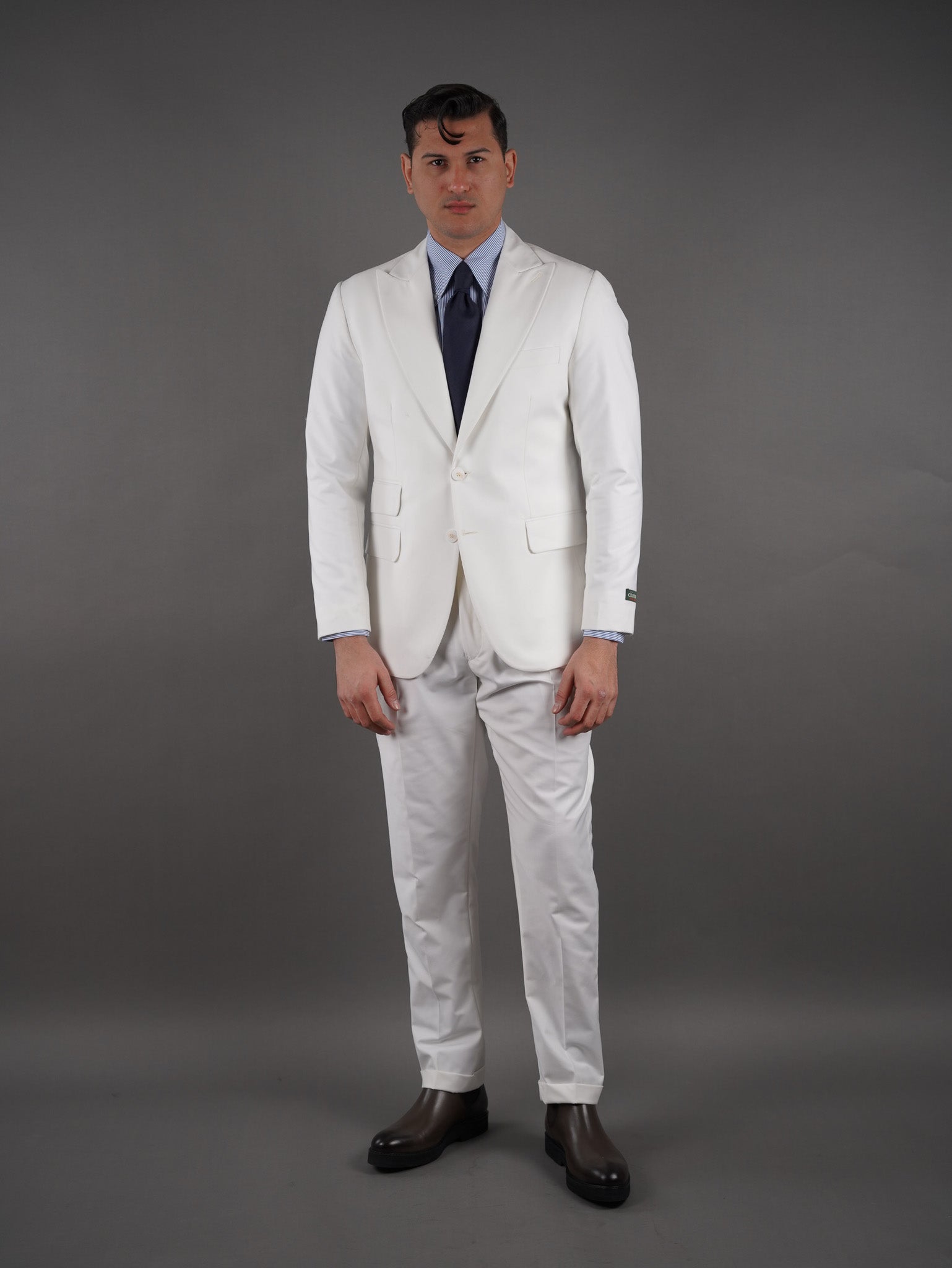 "Slim fit suit with two pockets - OFF WHITE
