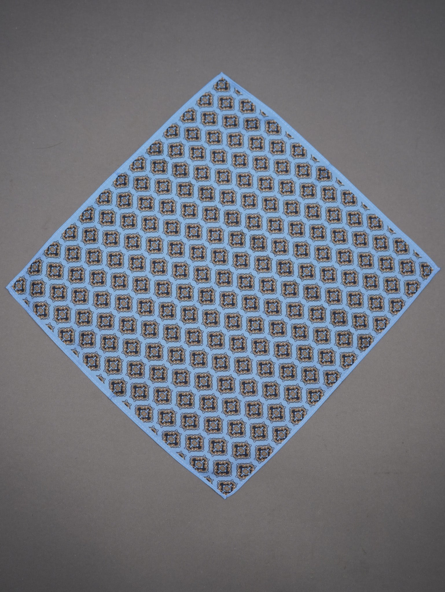 Pocket square