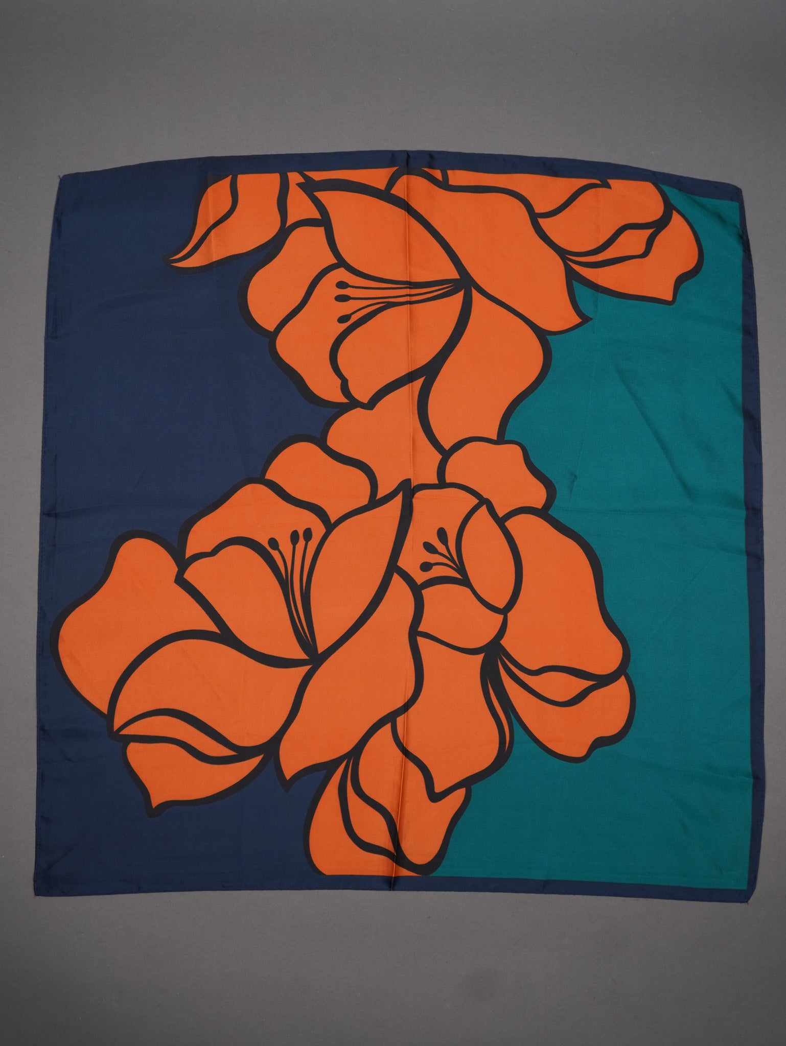 Neck Scarf silk 65*65 cm
