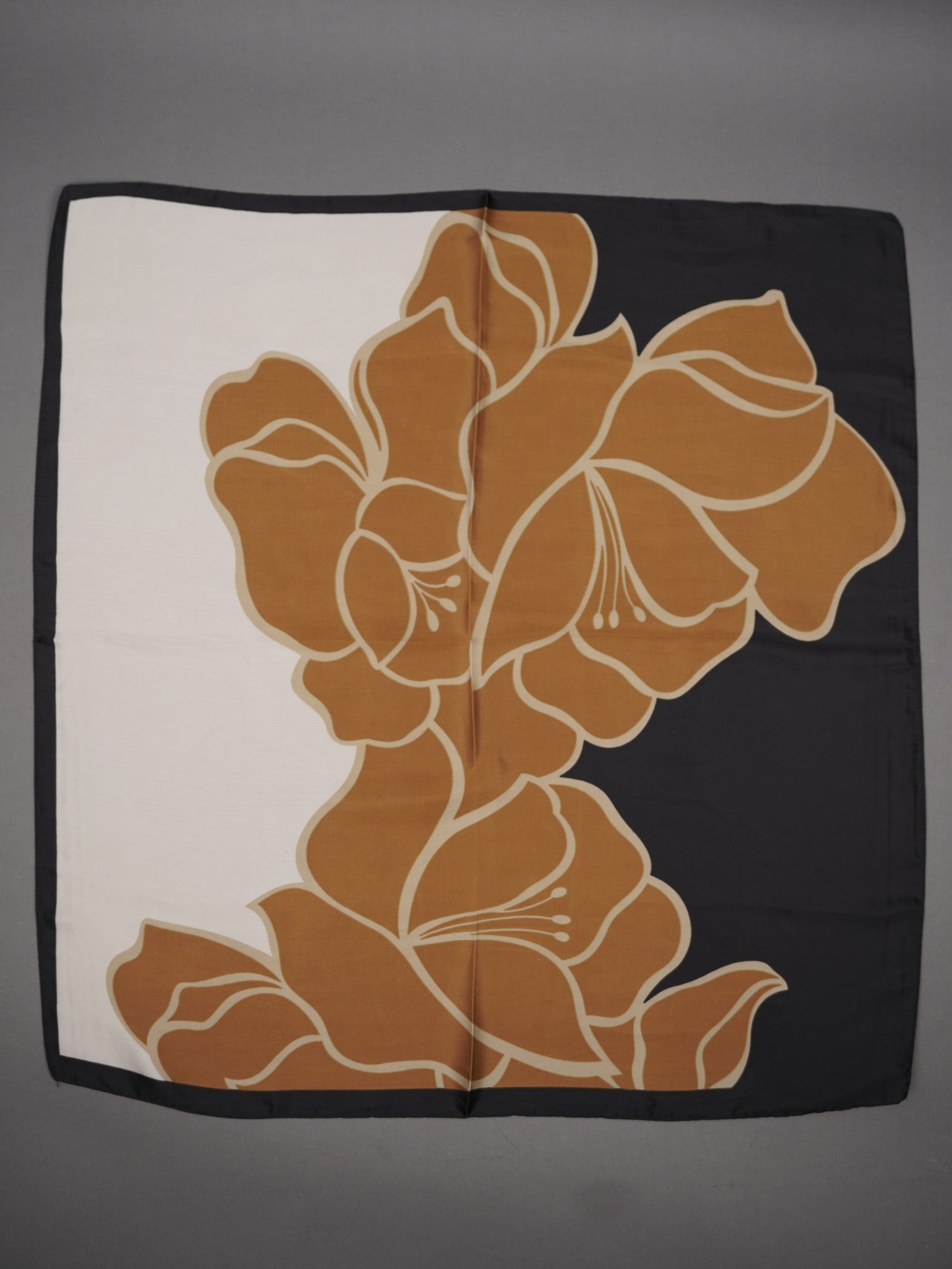 Neck Scarf silk 65*65 cm