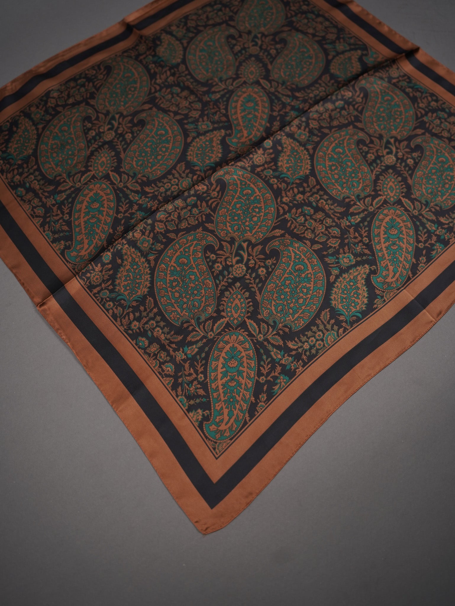 Neck Scarf silk 65*65 cm