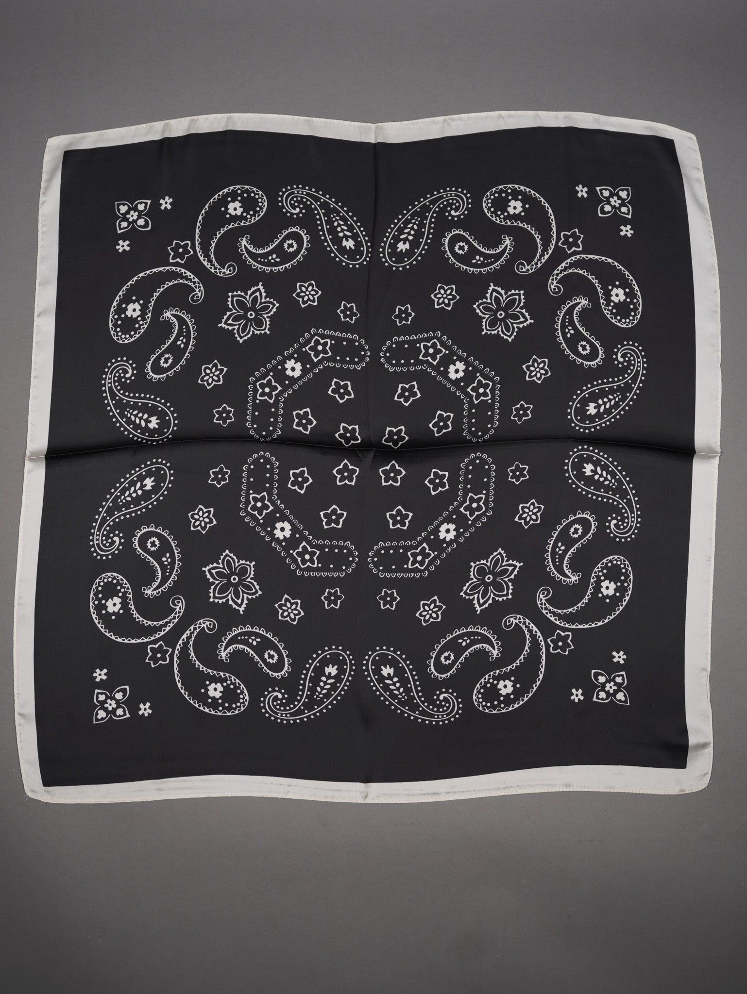 Neck Scarf silk 65*65 cm