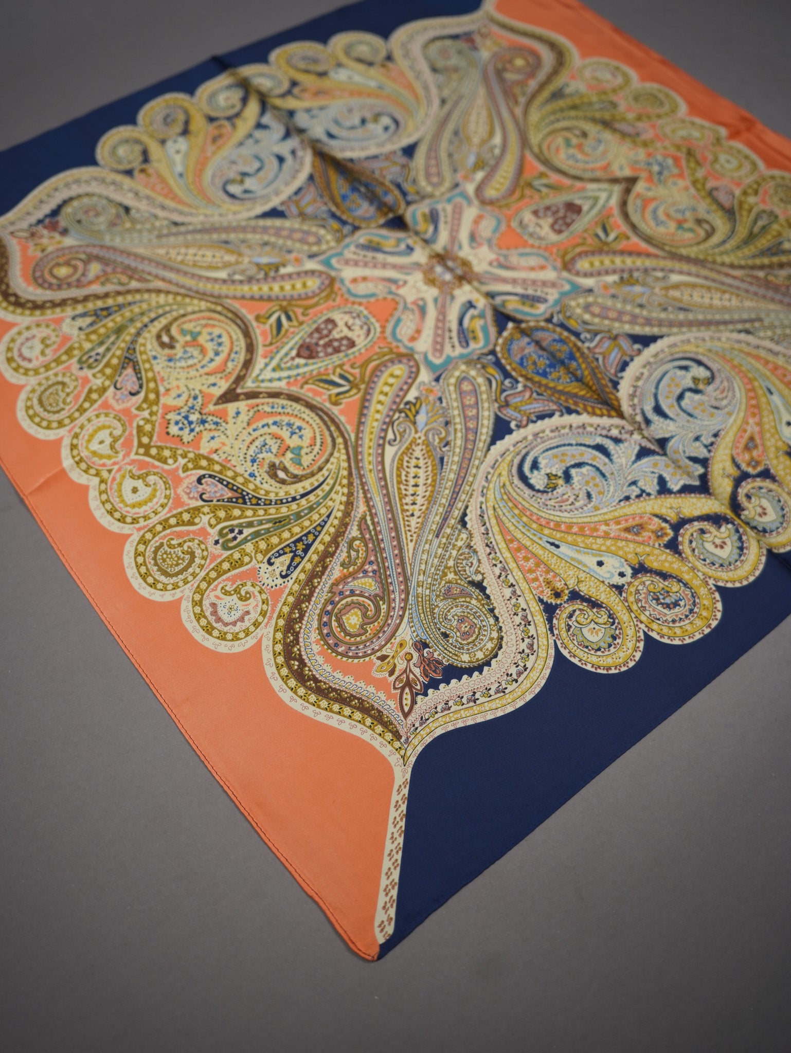Neck Scarf silk 65*65 cm