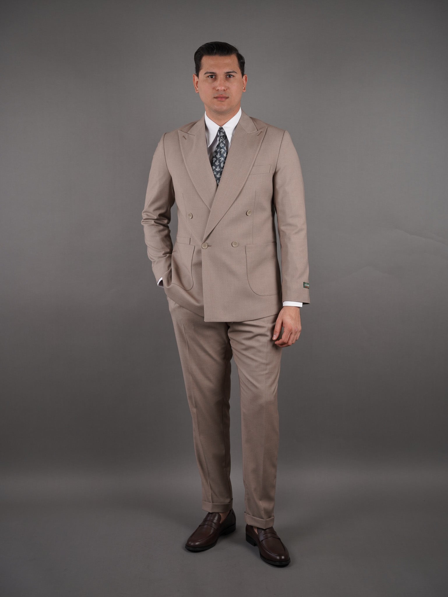 Four-Button Double-Breasted suit - cacao