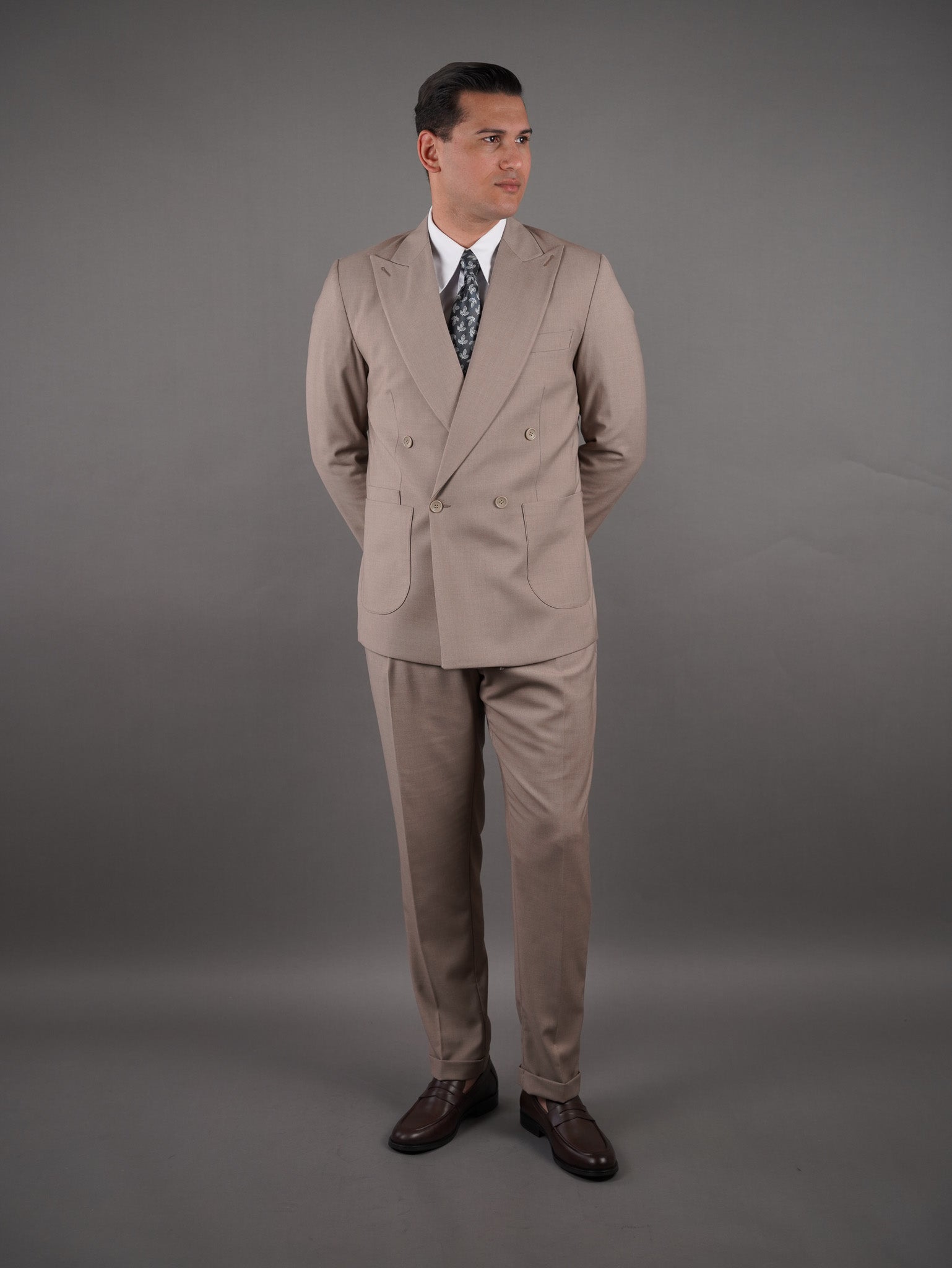 Four-Button Double-Breasted Unlined suit - cacao