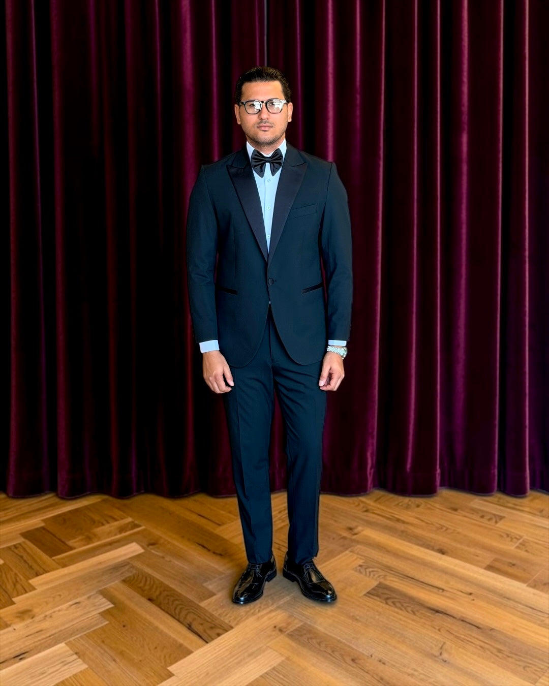 Peak Collar Tuxedo Suit  - Black