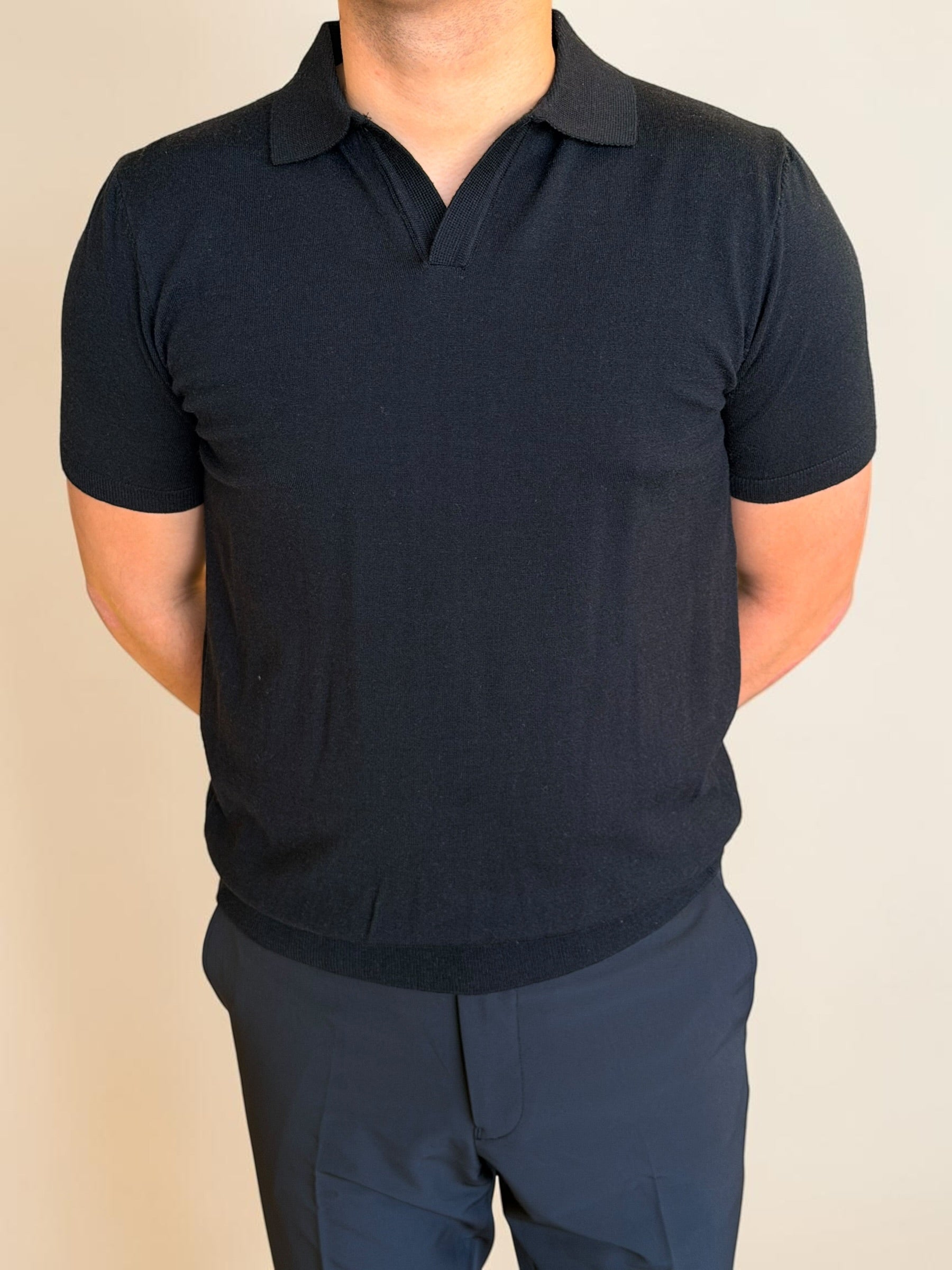 Polo-V knitwear - Black