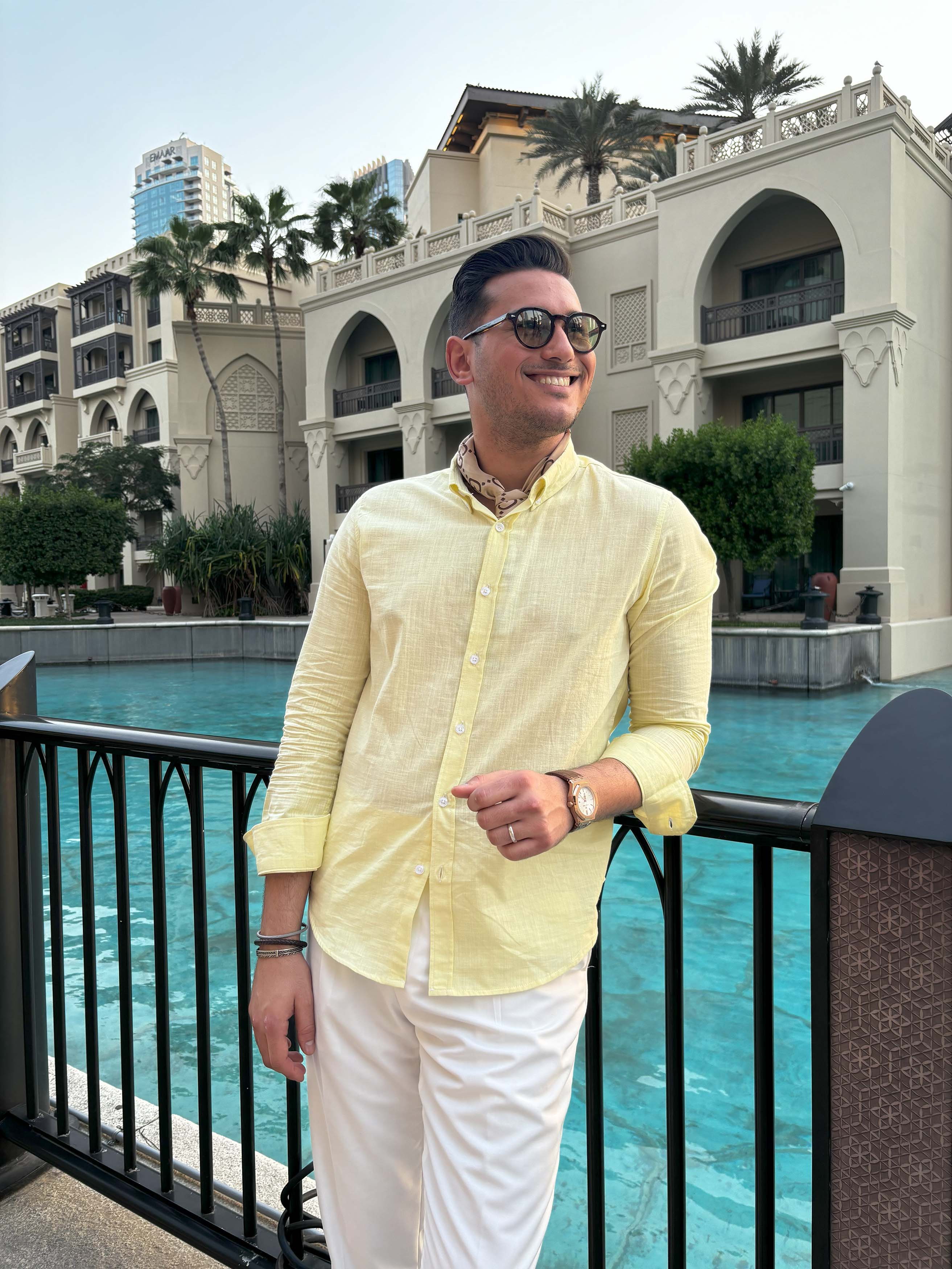 regular  fit button down collar  linen sleeve long- yellow